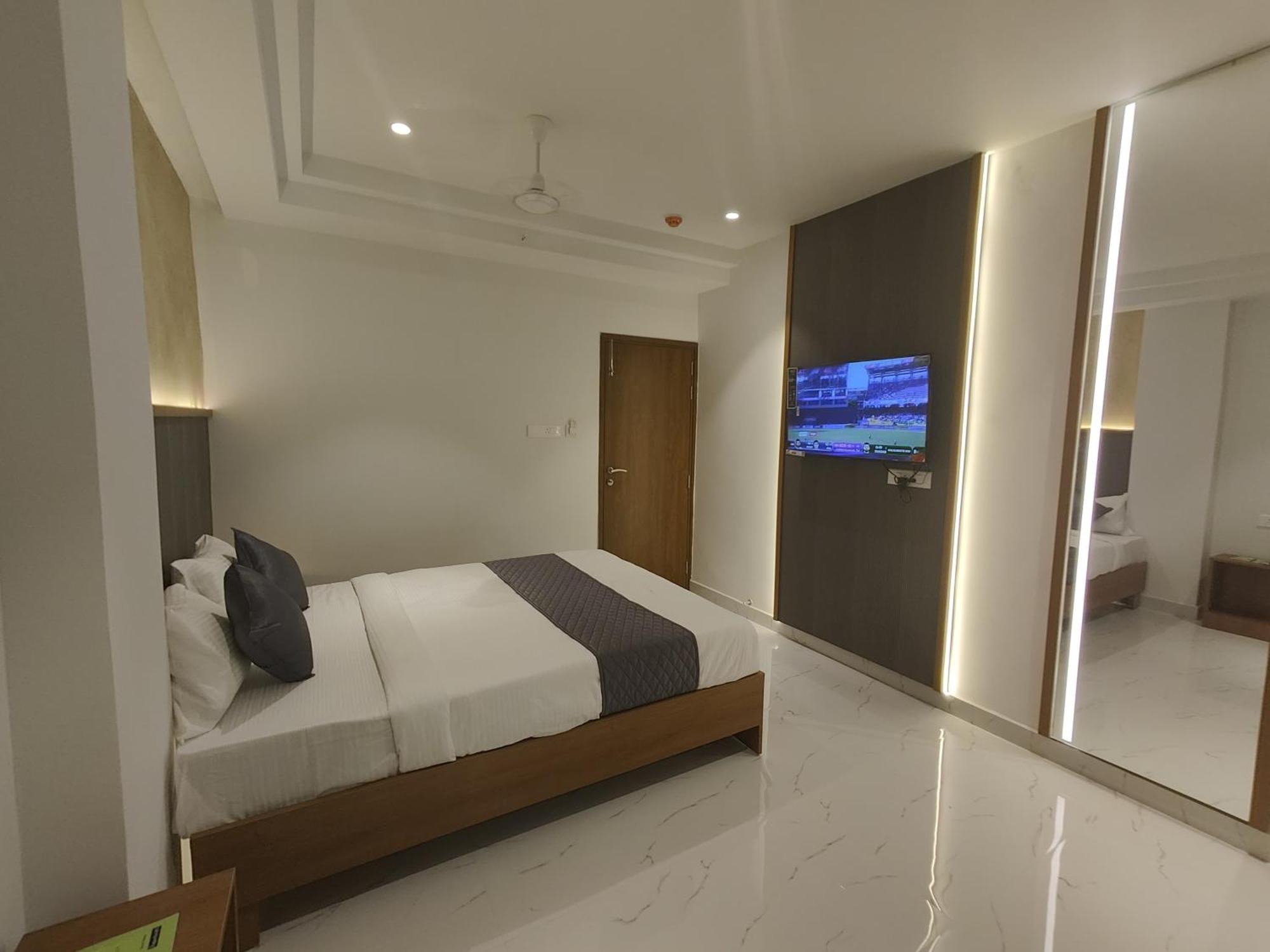 Hotel La Premier Hyderabad Exterior foto
